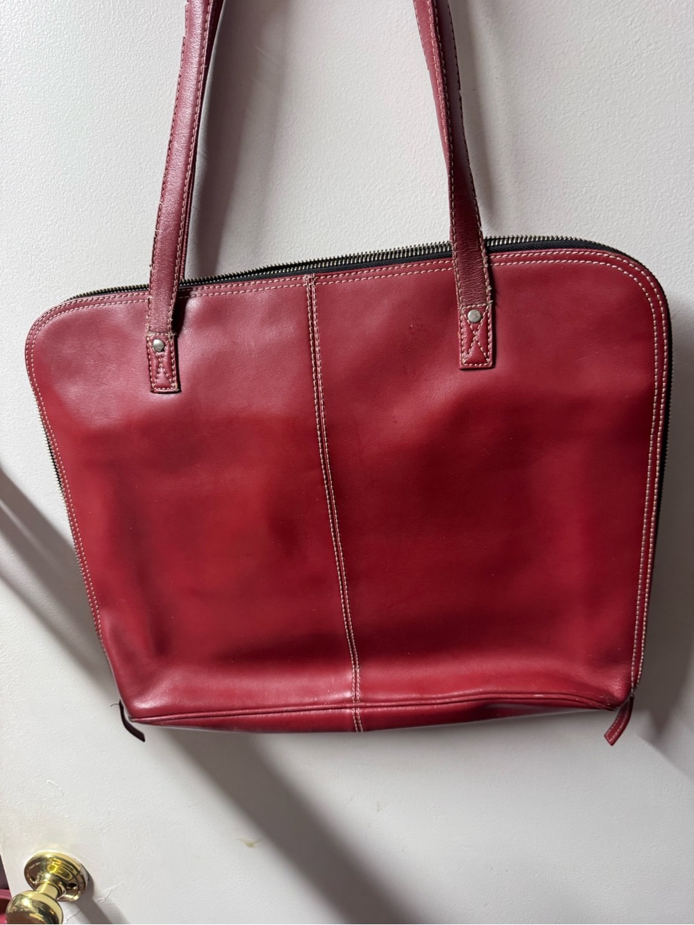 Classic Red Leather Tote Bag - Unbranded